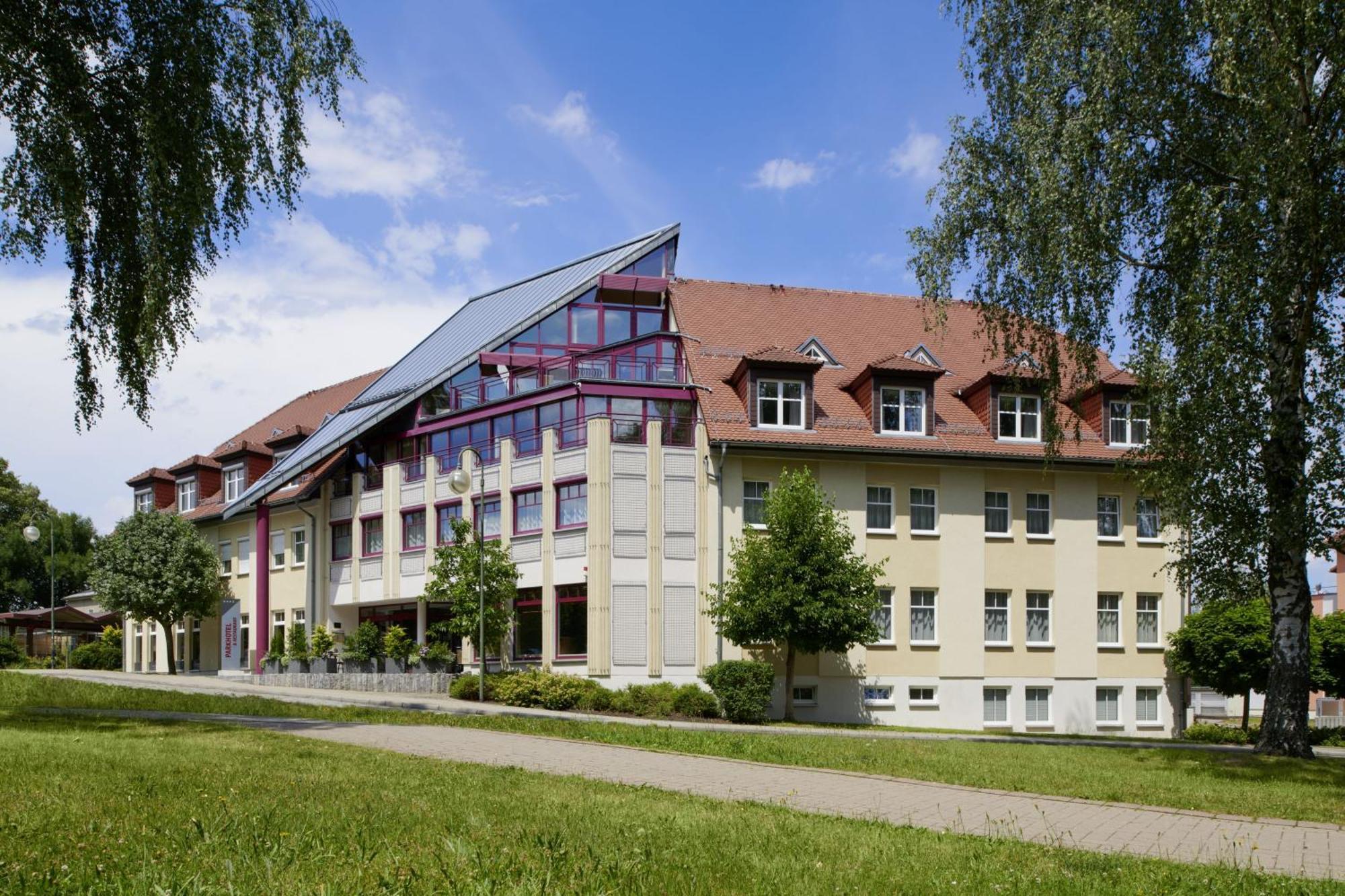 Parkhotel Neustadt Neustadt in Sachsen Exterior foto